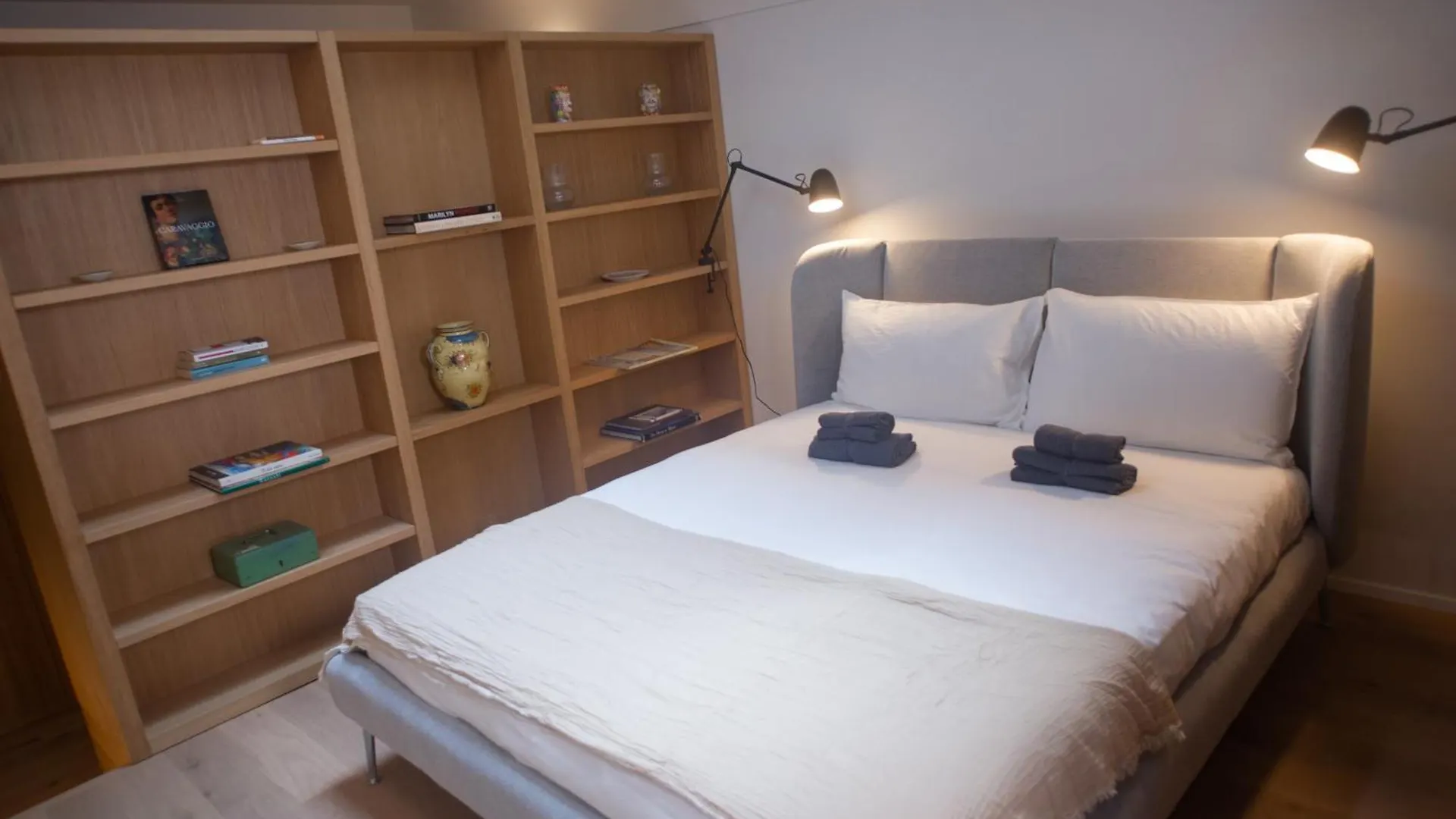 Varanini Luxury Suites Double Bedroom Plus Two And Sauna Milan Italy